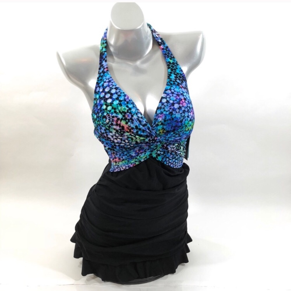 Gorgeous swimsuit (black, blue, and green)